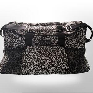 Vera Bradley Large Travel Duffel Bag Camocat Animal Print Black White